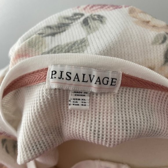 Floral Waffle Long Sleeve - Picture 2 of 5